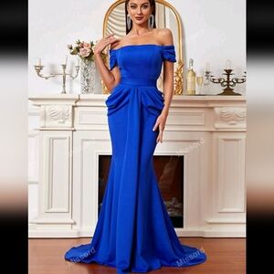 Elegant Blue Off-Shoulder Evening Dress